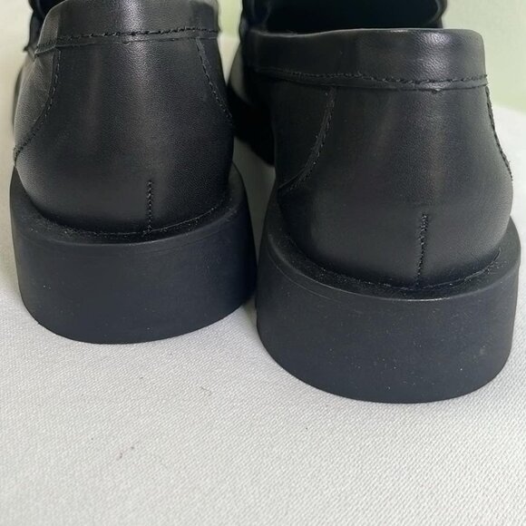 Woman's SZ 10 Chunky Black Loafers by Dolce Vita Academia Witchy Preppy Cosplay - Picture 9 of 9